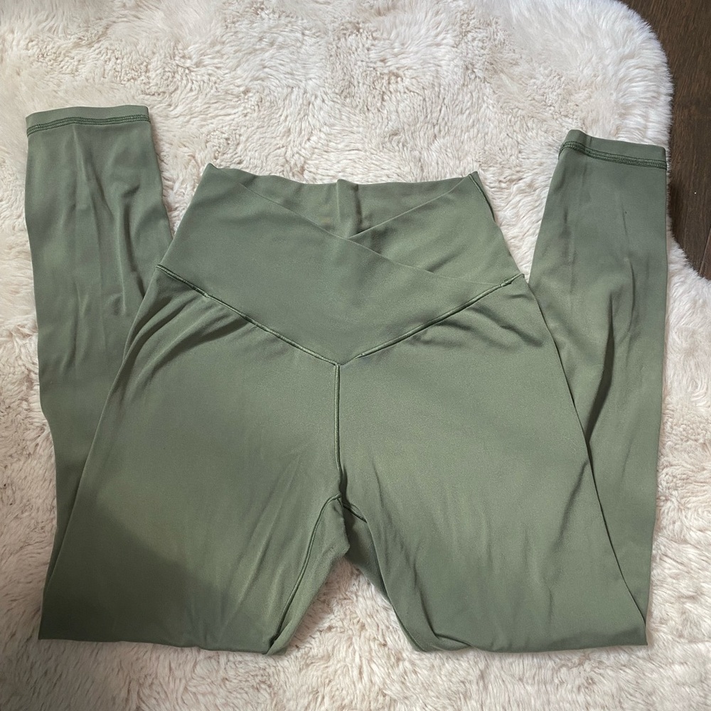 aerie crossover leggings - Picture 1 of 5